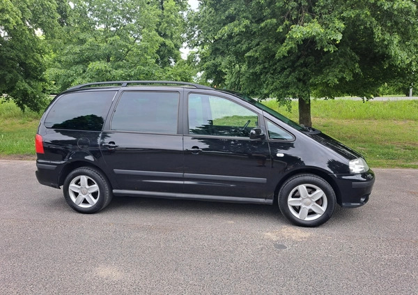 Seat Alhambra cena 15900 przebieg: 306532, rok produkcji 2006 z Łańcut małe 232